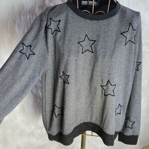 ♡♡♡ Mododoc Black & Gray Star Print Knit Pullover Sweater Size Small